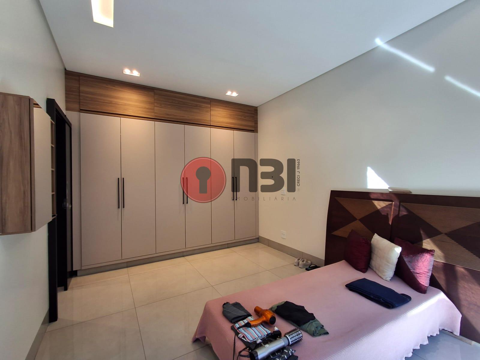 Casa com 3 quartos à venda, 460m² — foto 29 de 52