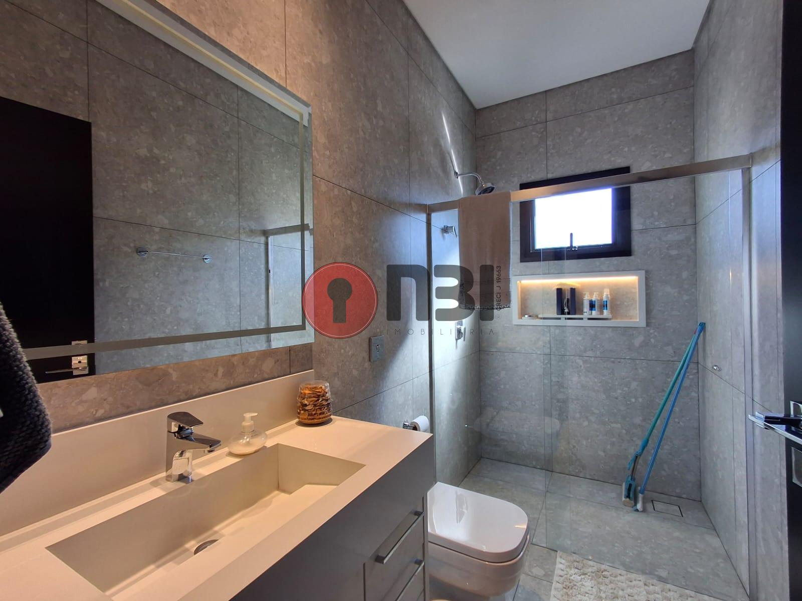 Casa com 3 quartos à venda, 460m² — foto 31 de 52