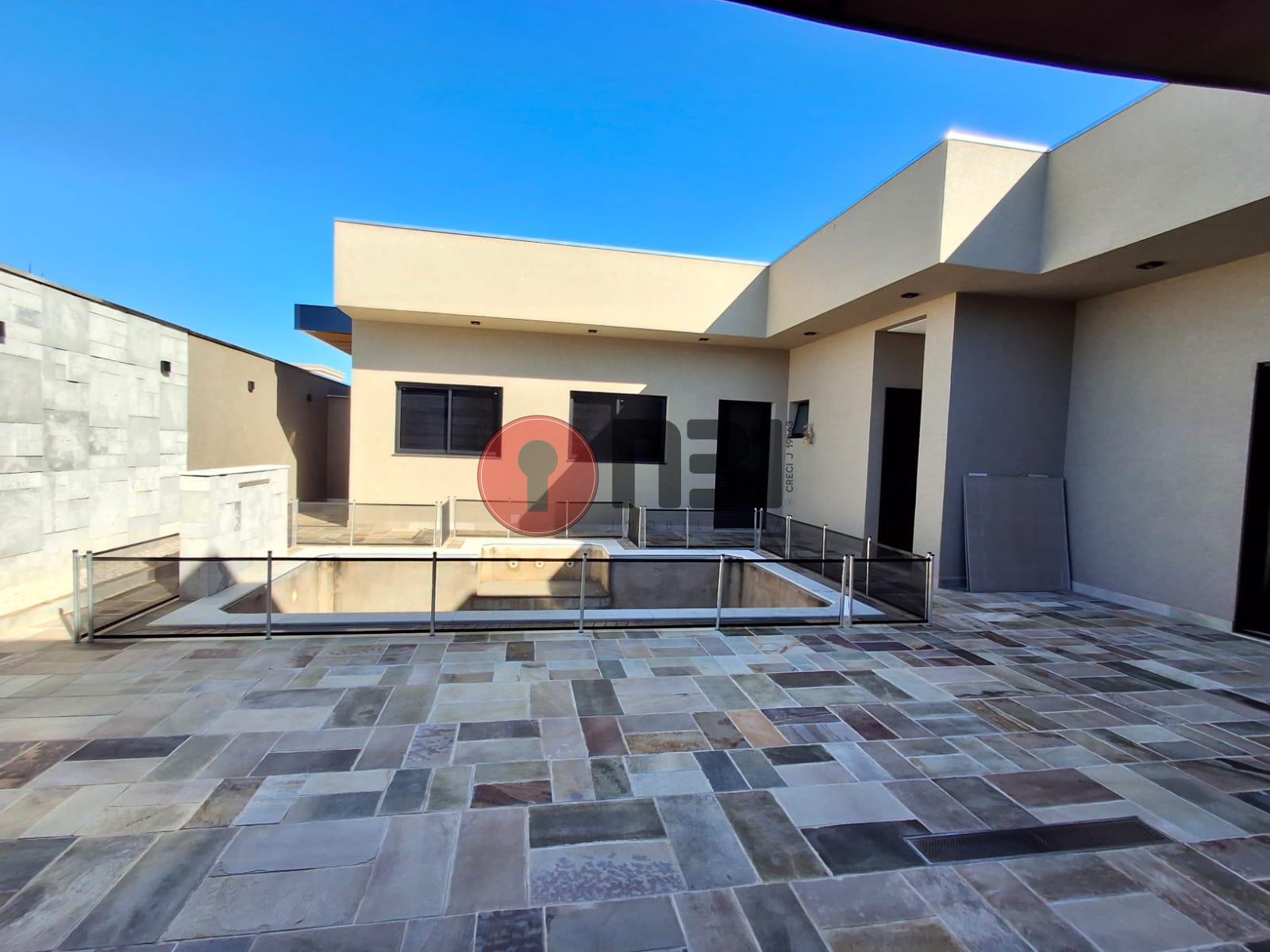 Casa com 3 quartos à venda, 460m² — foto 33 de 52