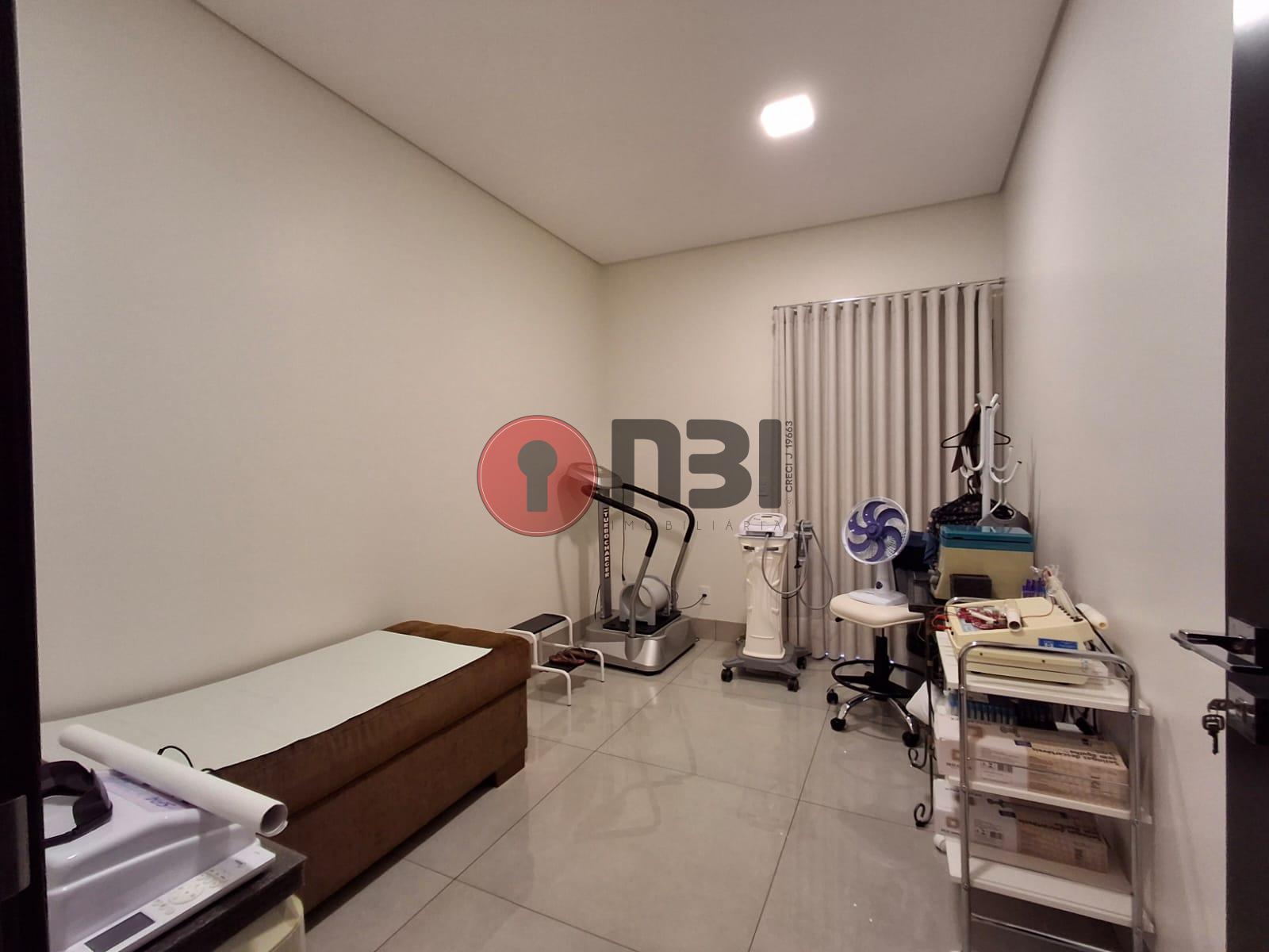 Casa com 3 quartos à venda, 460m² — foto 47 de 52