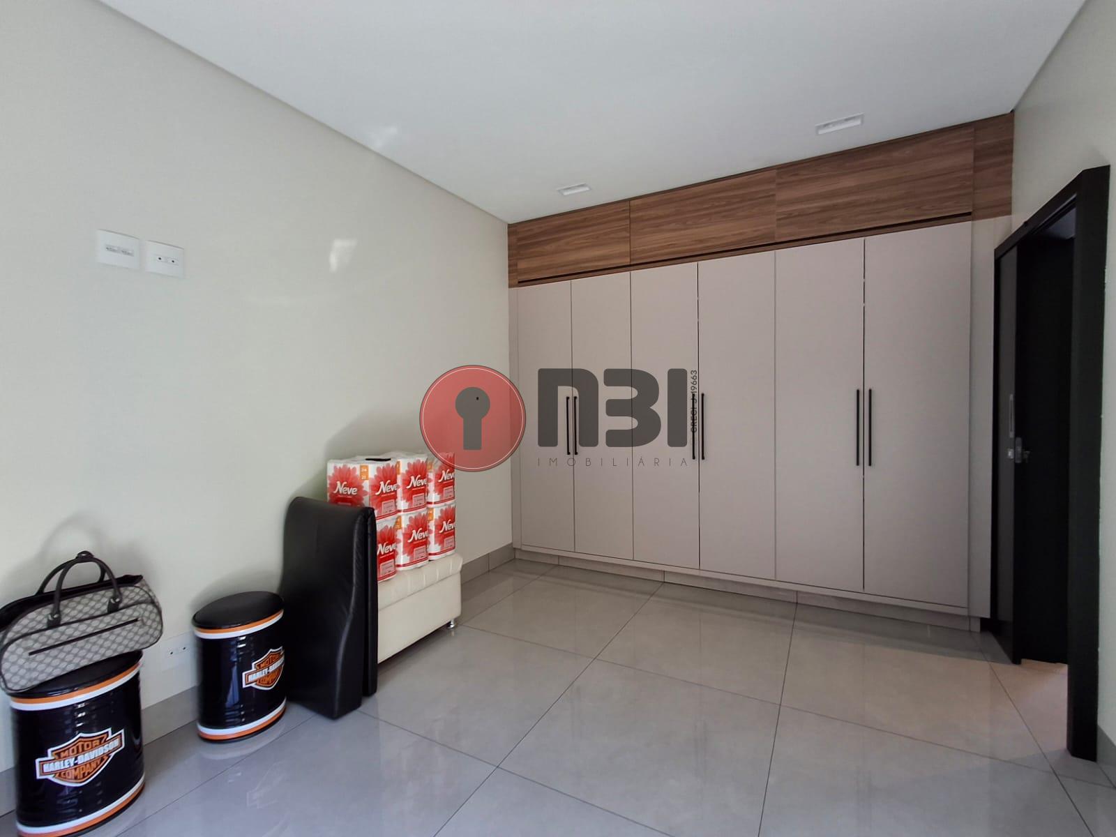 Casa com 3 quartos à venda, 460m² — foto 48 de 52