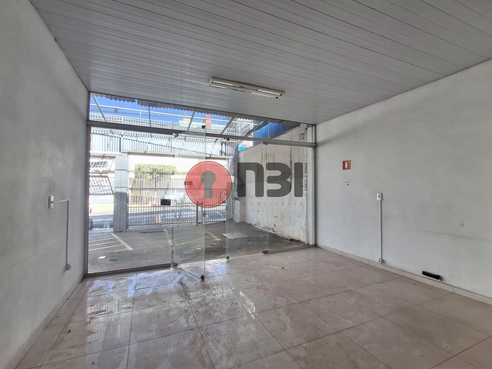 Galpão / Depósito / Armazém  para aluguel, 226m² — foto 5 de 24
