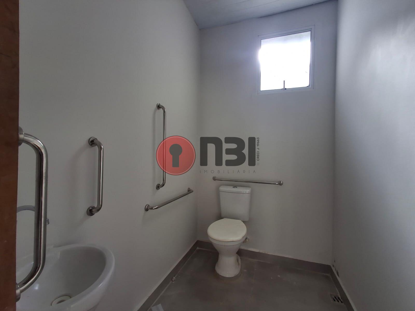 Galpão / Depósito / Armazém  para aluguel, 226m² — foto 12 de 24