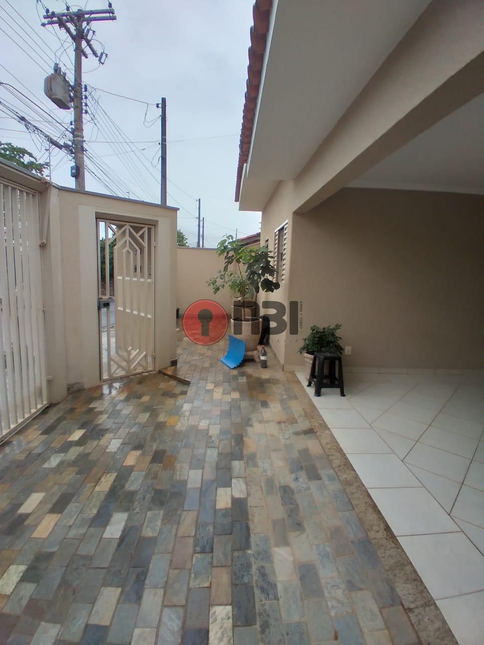 Casa com 3 quartos à venda, 135m² — foto 4 de 23
