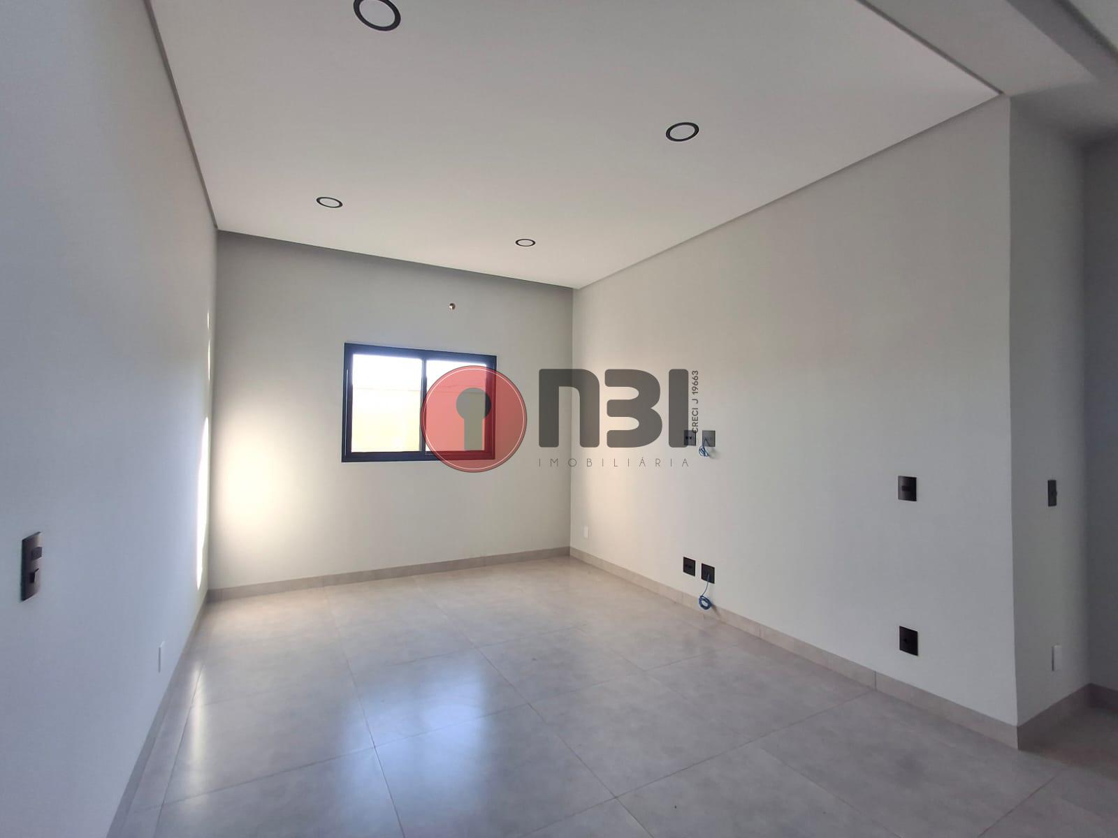 Casa com 3 quartos para aluguel, 300m² — foto 16 de 39