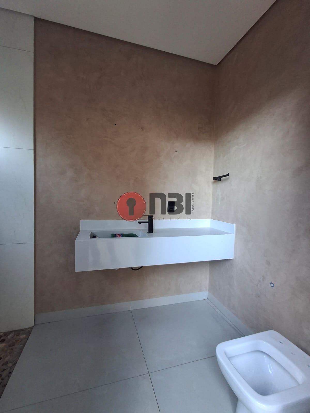Casa com 3 quartos para aluguel, 300m² — foto 25 de 39