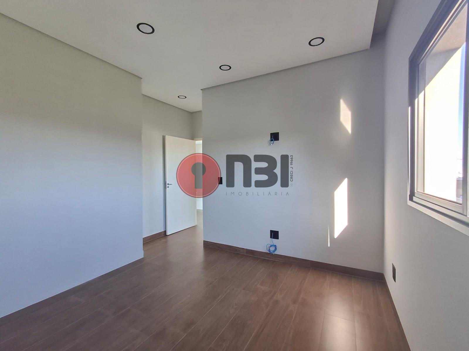 Casa com 3 quartos para aluguel, 300m² — foto 35 de 39