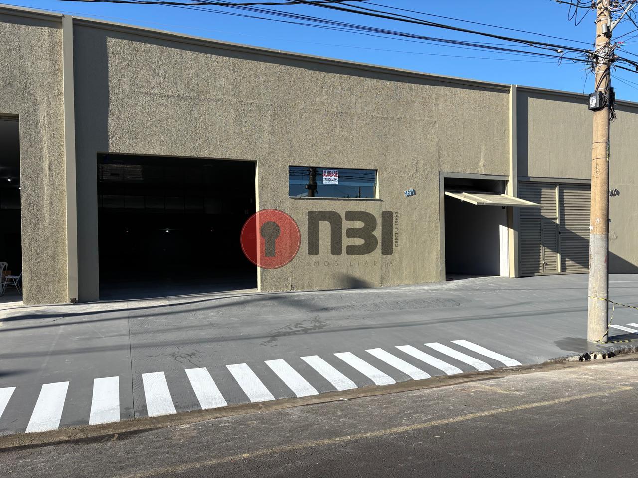 Galpão / Depósito / Armazém  para aluguel, 500m² — foto 1 de 10