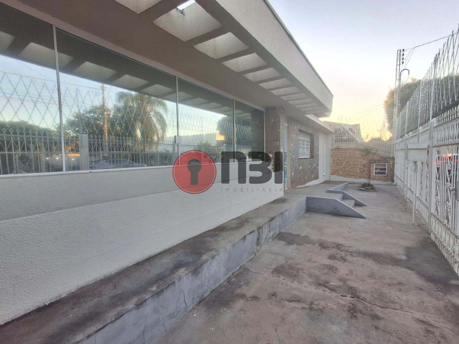 Imóvel Comercial  para aluguel, 200m² — foto 2 de 25