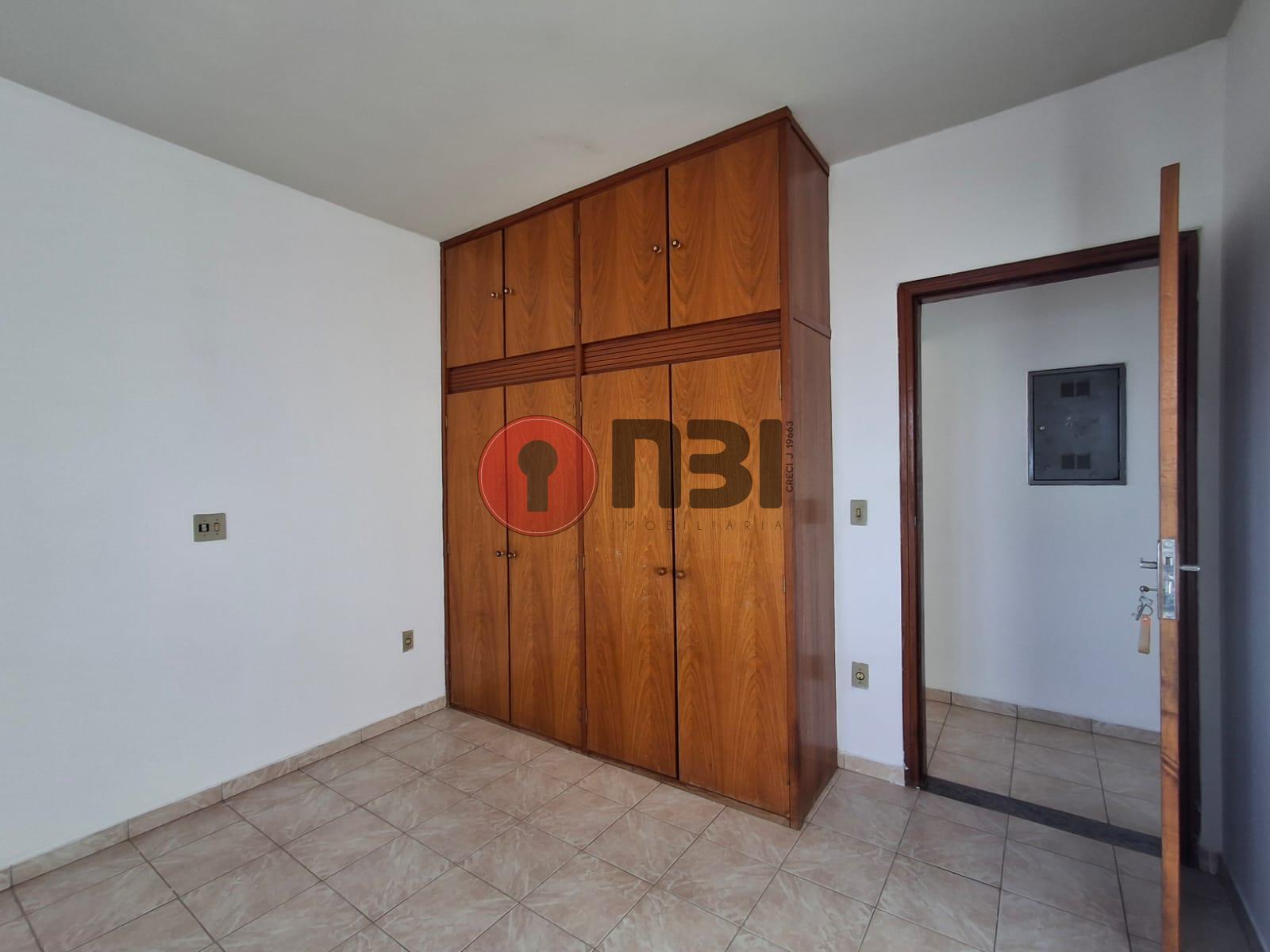Apartamento com 3 quartos para aluguel, 75m² — foto 12 de 24