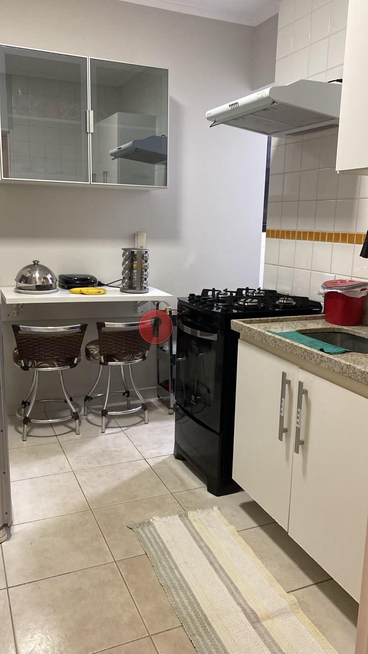 Apartamento com 2 quartos para aluguel, 72m² — foto 2 de 7