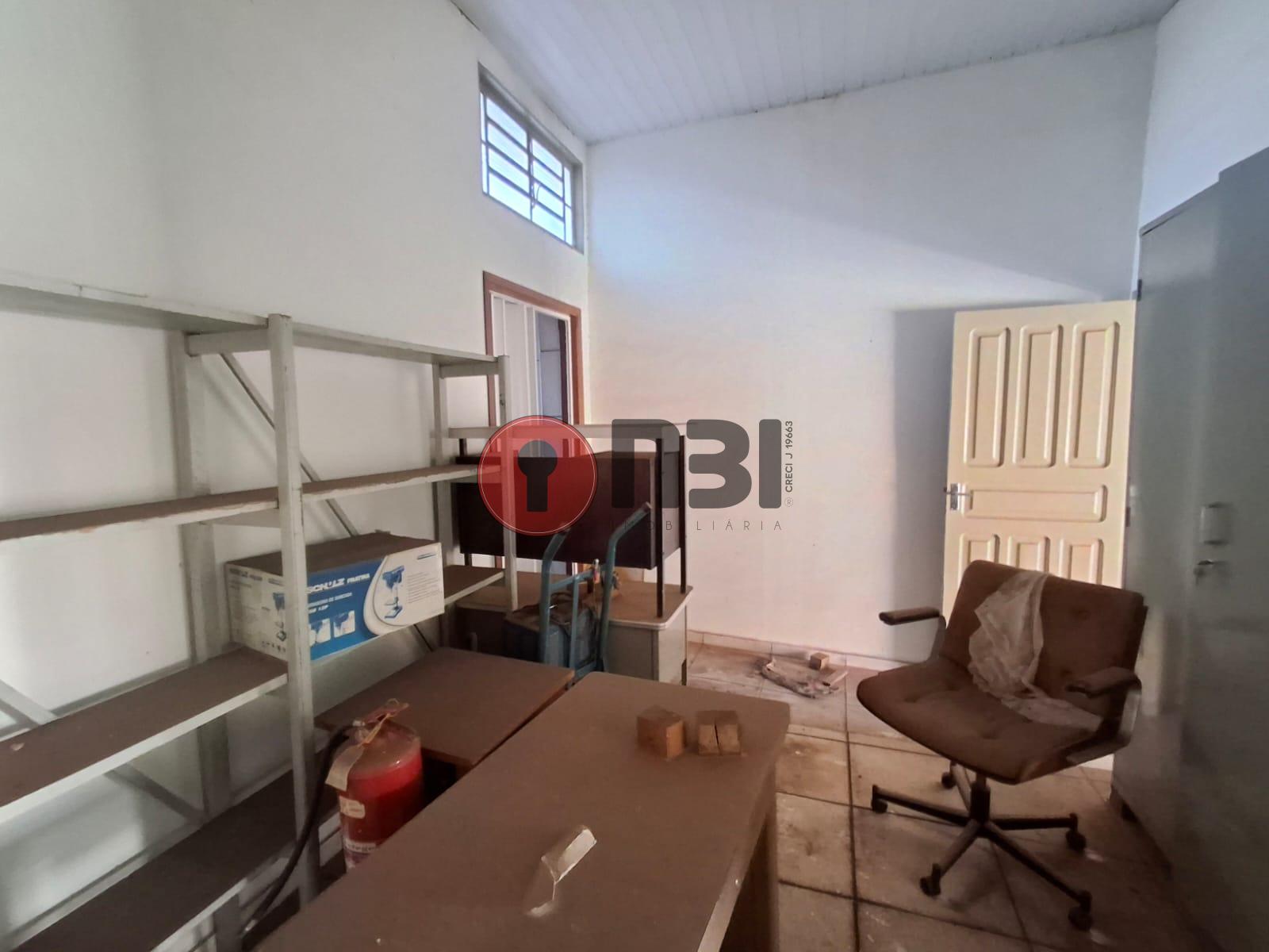 Galpão / Depósito / Armazém  para aluguel, 60m² — foto 17 de 20