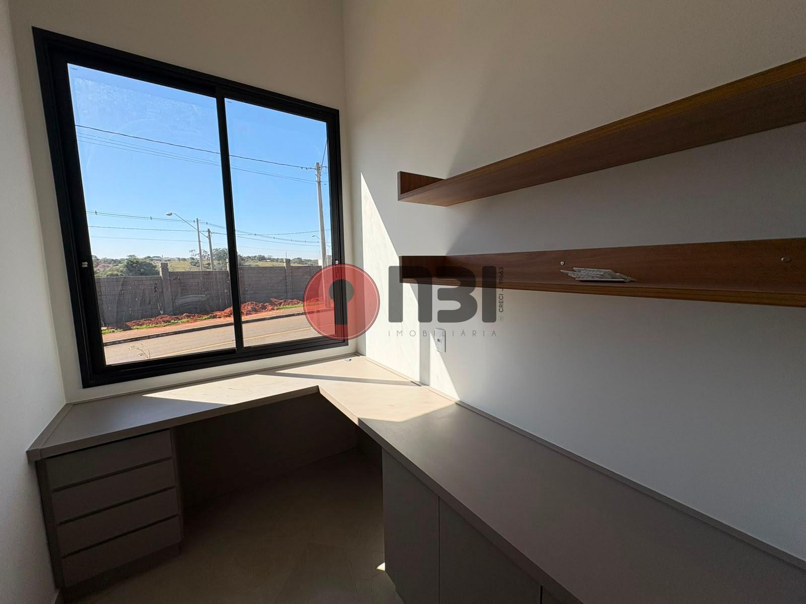 Casa de Condomínio com 3 quartos à venda, 180m² — foto 11 de 31