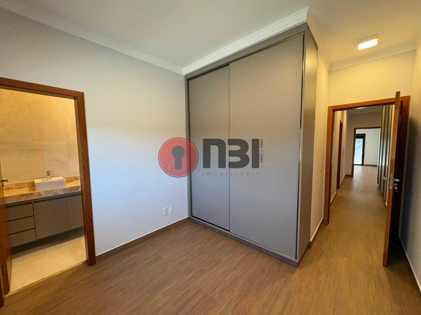 Casa de Condomínio com 3 quartos à venda, 180m² — foto 15 de 31