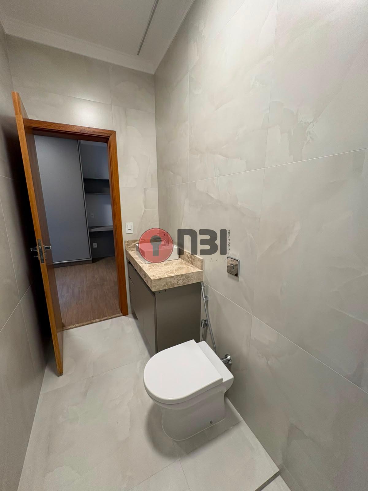 Casa de Condomínio com 3 quartos à venda, 180m² — foto 23 de 31