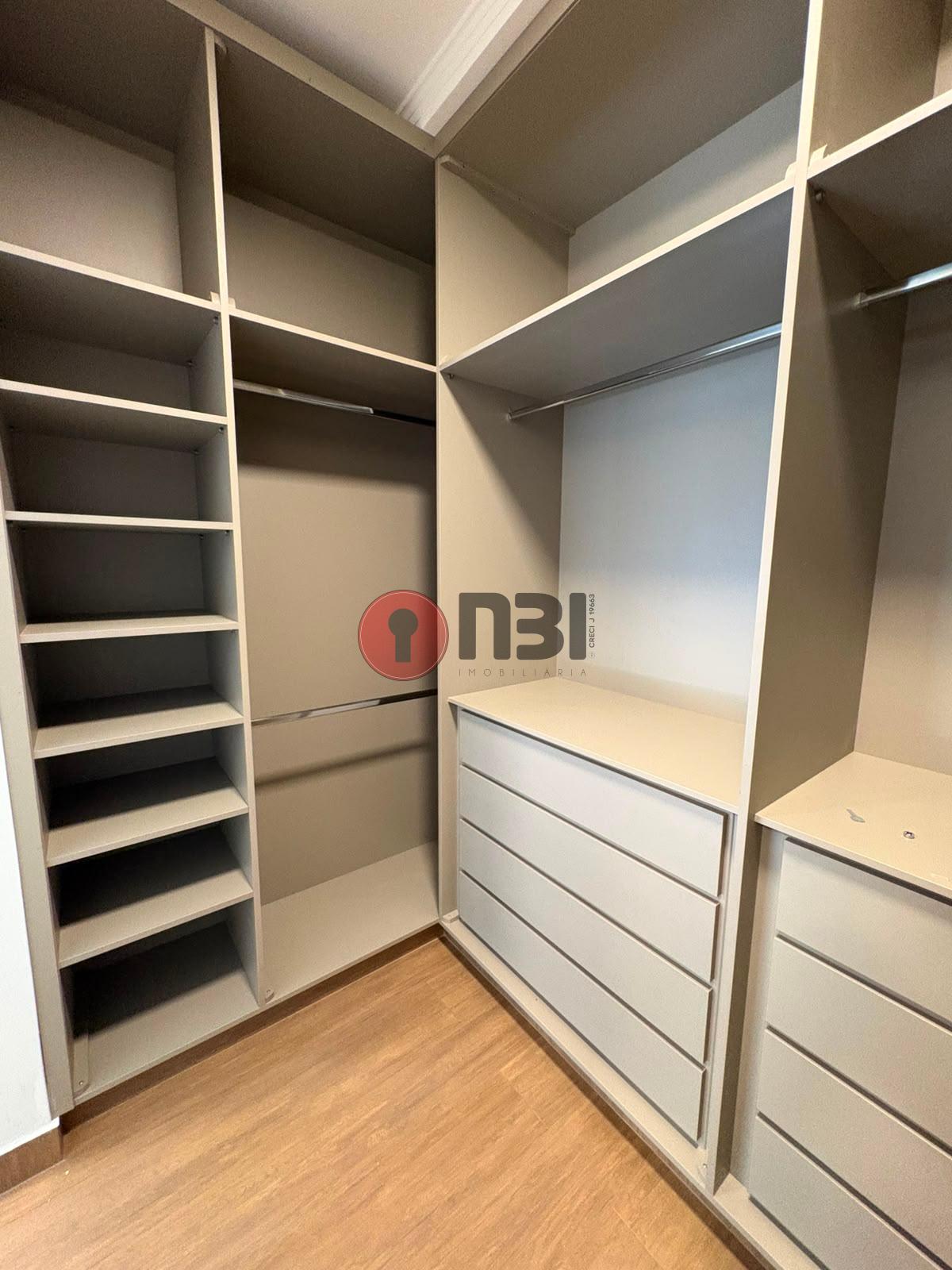 Casa de Condomínio com 3 quartos à venda, 180m² — foto 27 de 31