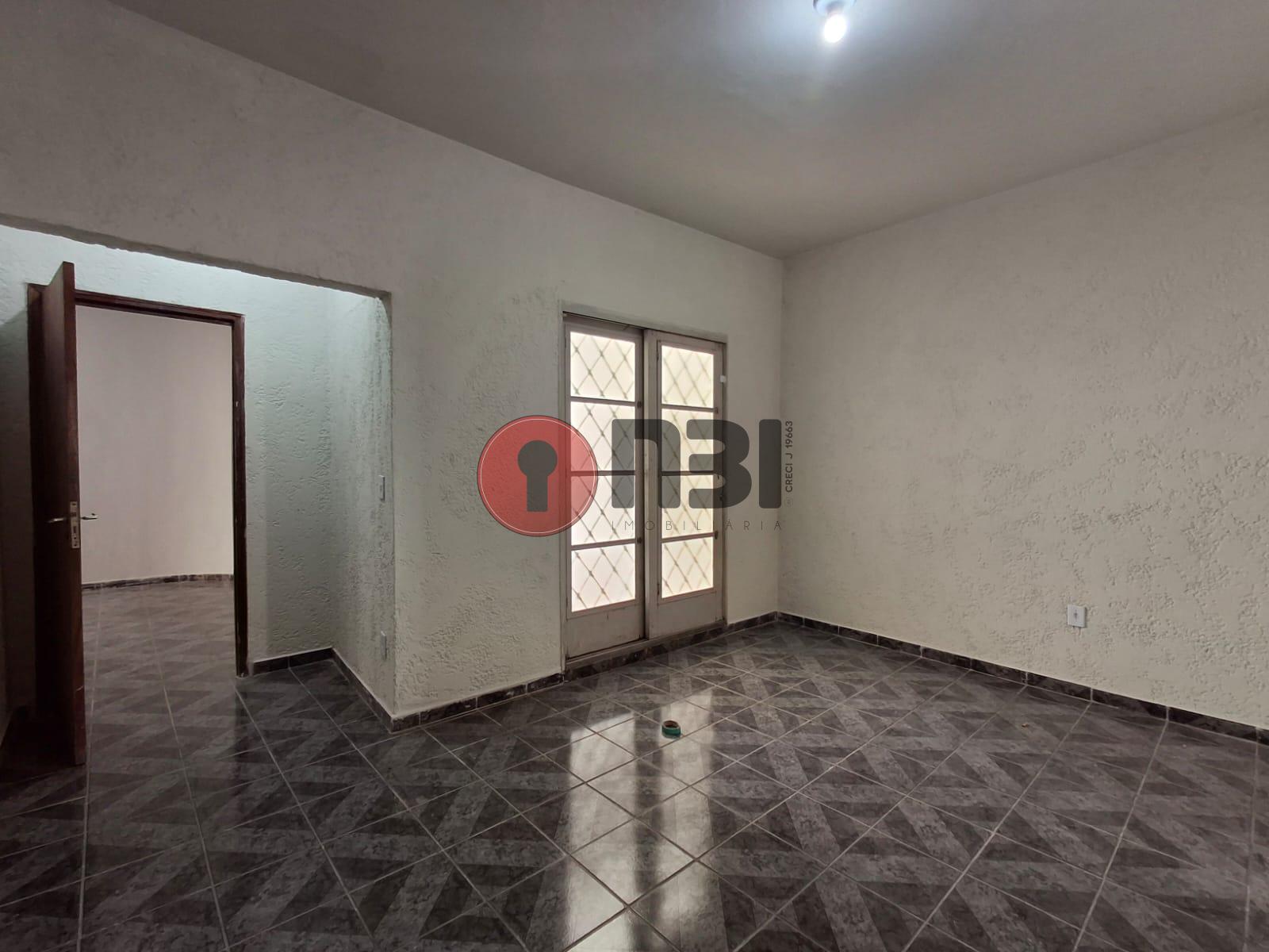 Casa com 3 quartos para aluguel, 260m² — foto 8 de 33
