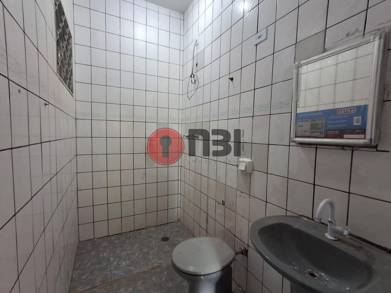 Casa com 3 quartos para aluguel, 260m² — foto 15 de 33