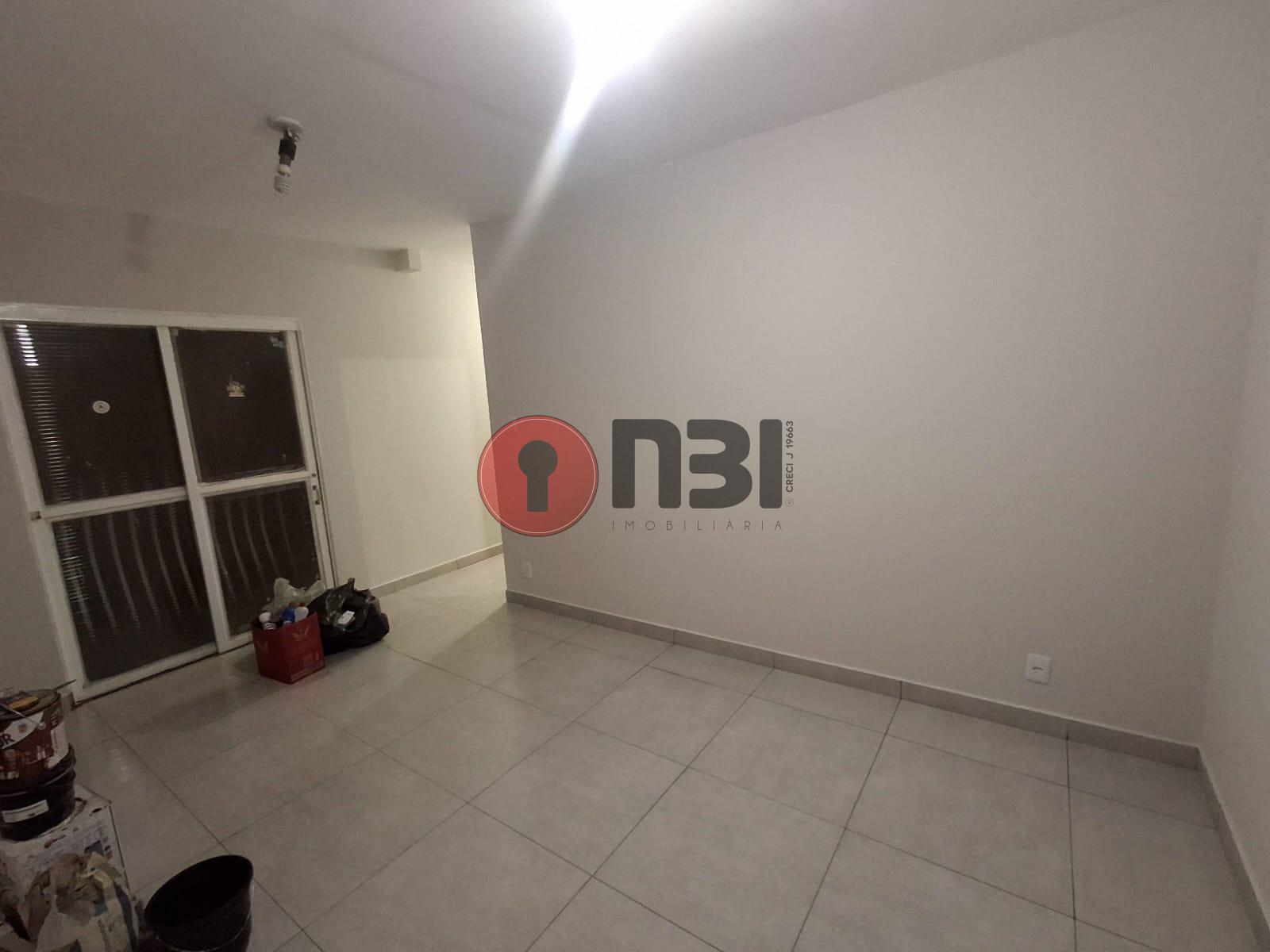 Apartamento com 3 quartos para aluguel, 82m² — foto 3 de 21