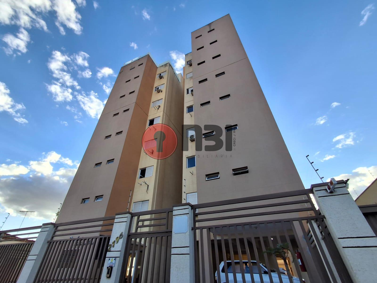 Apartamento com 3 quartos para aluguel, 80m² — foto 1 de 15