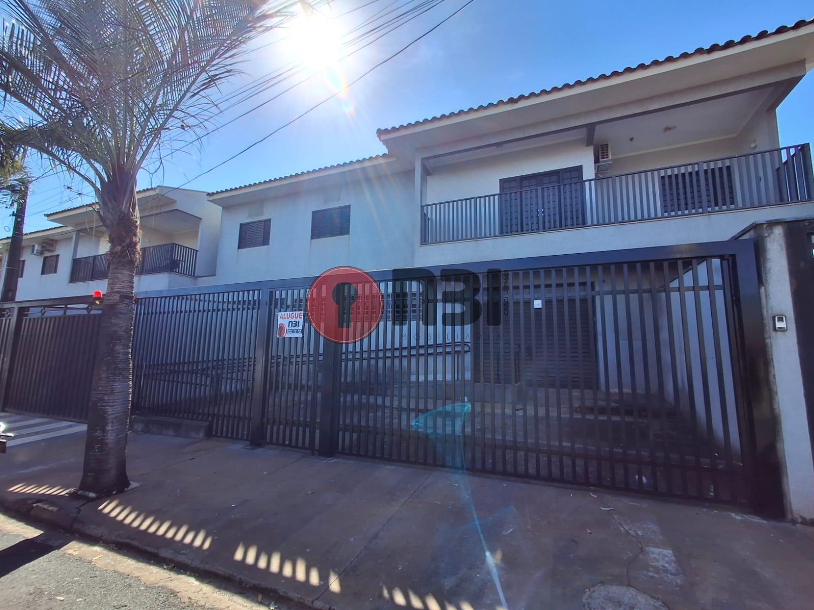 Galpão / Depósito / Armazém  para aluguel, 160m² — foto 1 de 20