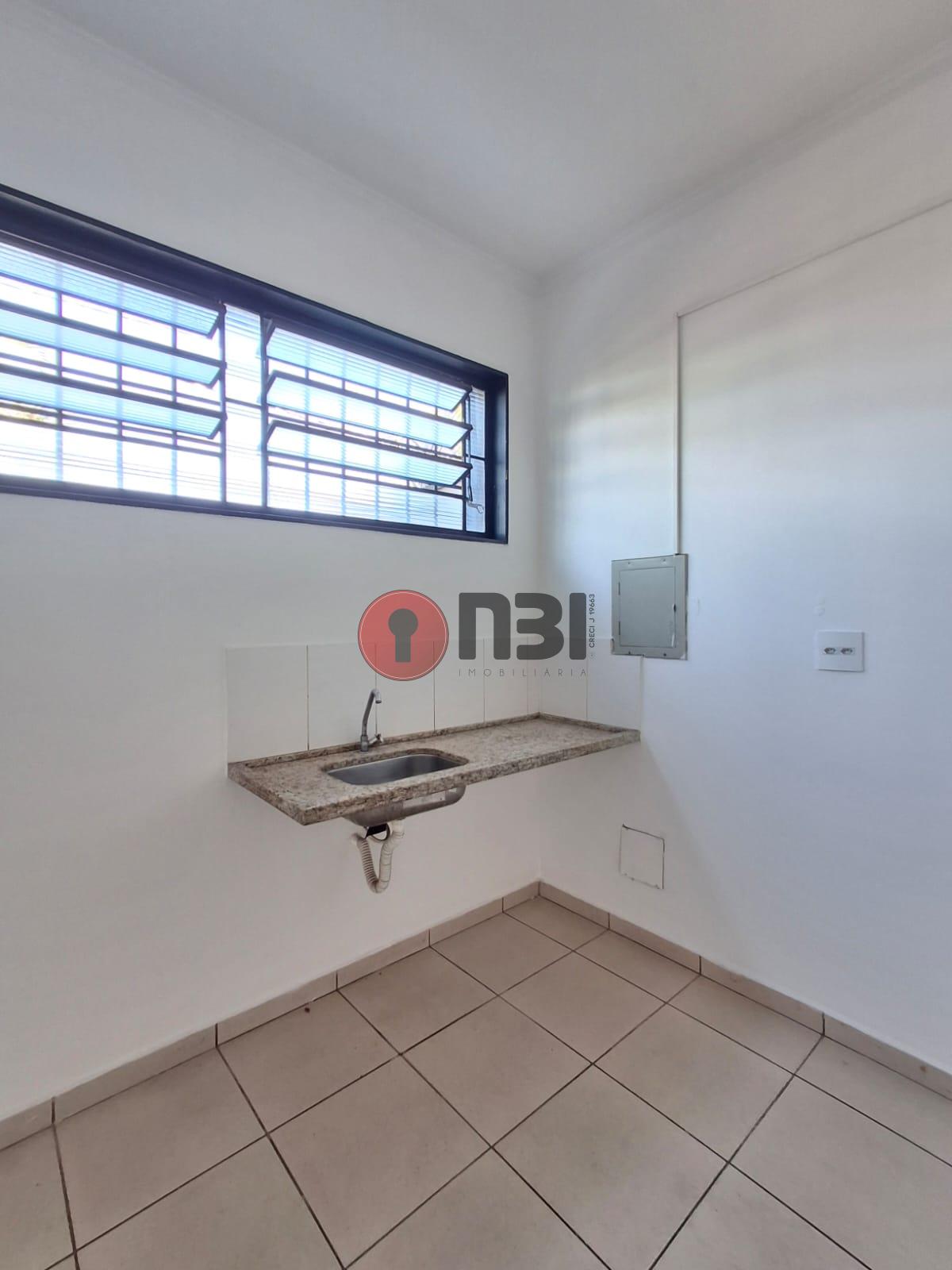 Galpão / Depósito / Armazém  para aluguel, 160m² — foto 8 de 20