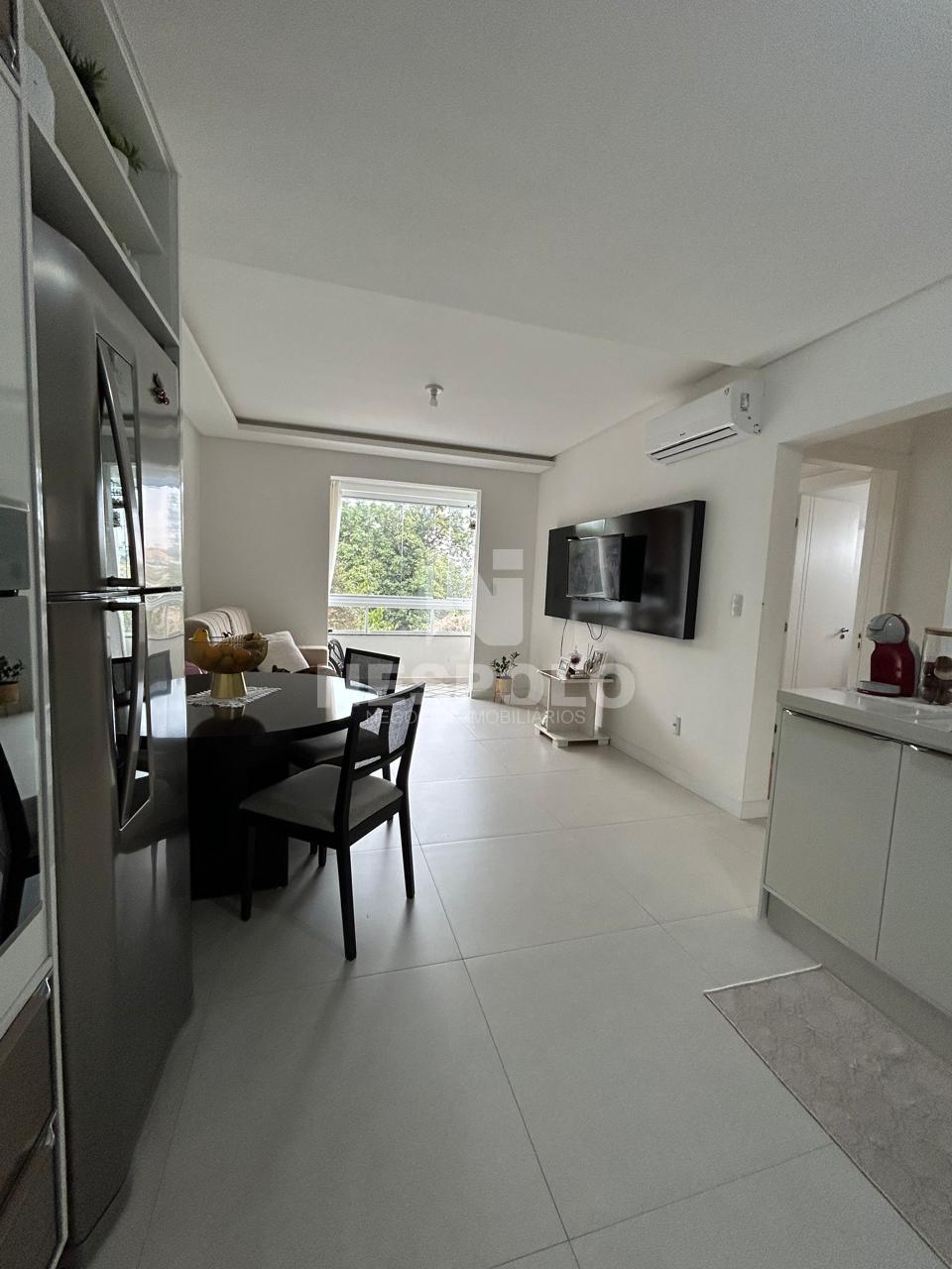Apartamento à venda com 1 quarto, 70m² - Foto 2