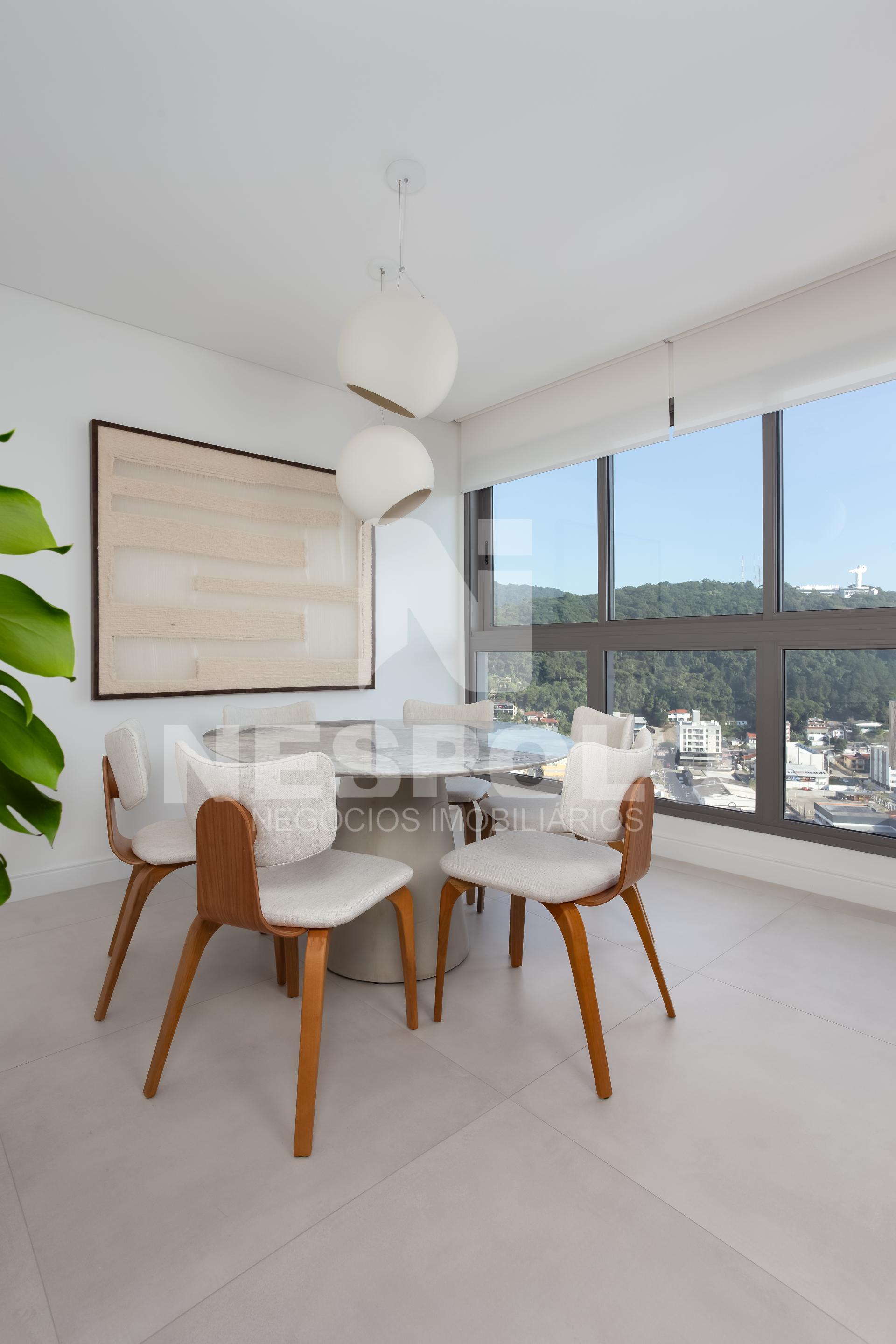 Apartamento para alugar com 3 quartos, 122m² - Foto 4