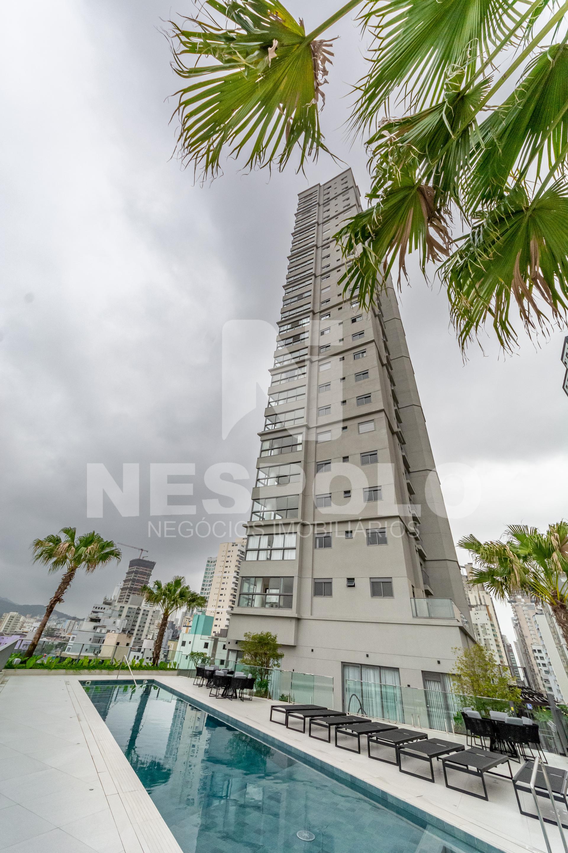 Apartamento para alugar com 3 quartos, 122m² - Foto 1