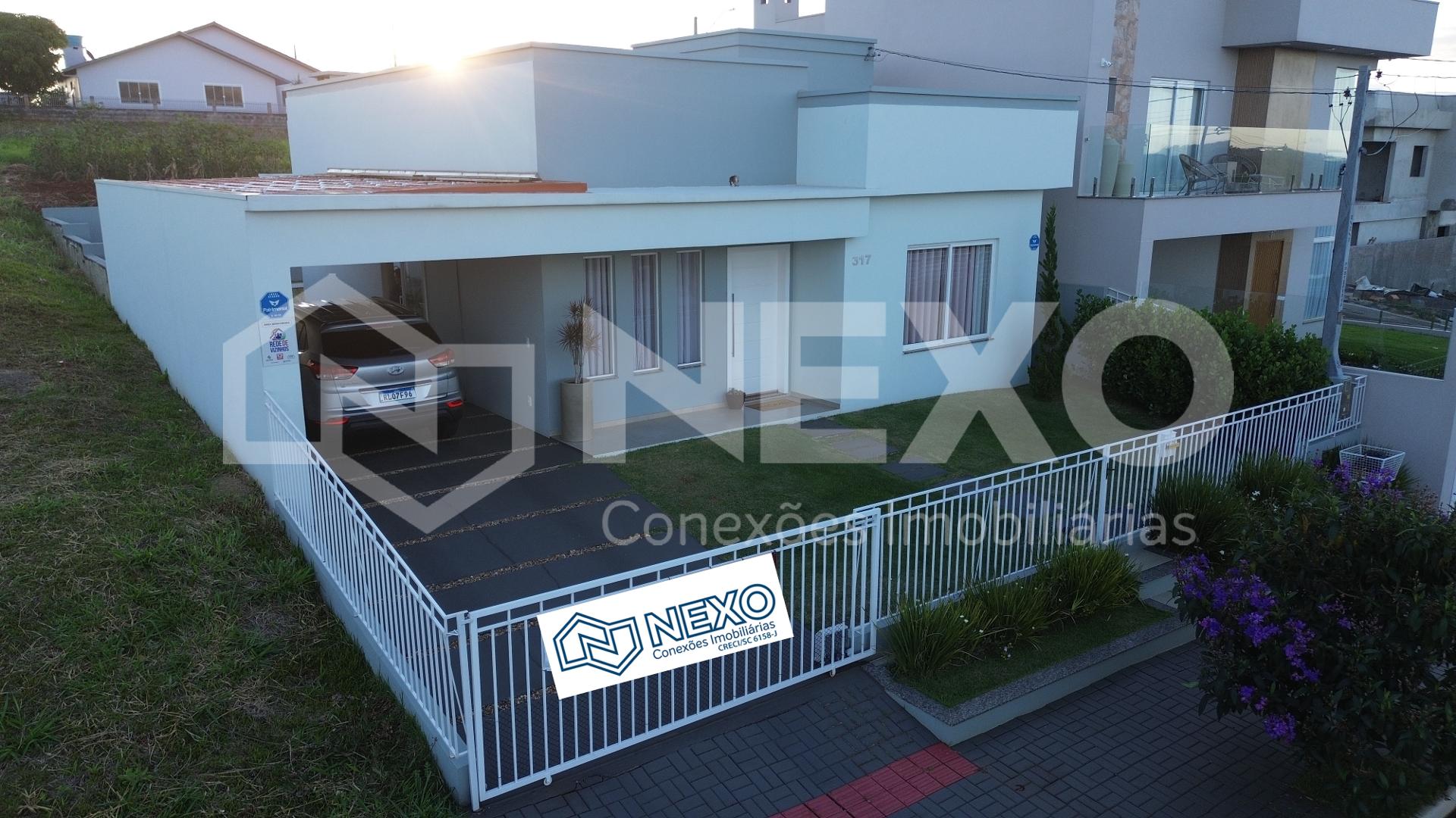 Casa em alven?ria - Semimobilada ? venda em S?o Miguel do Oeste