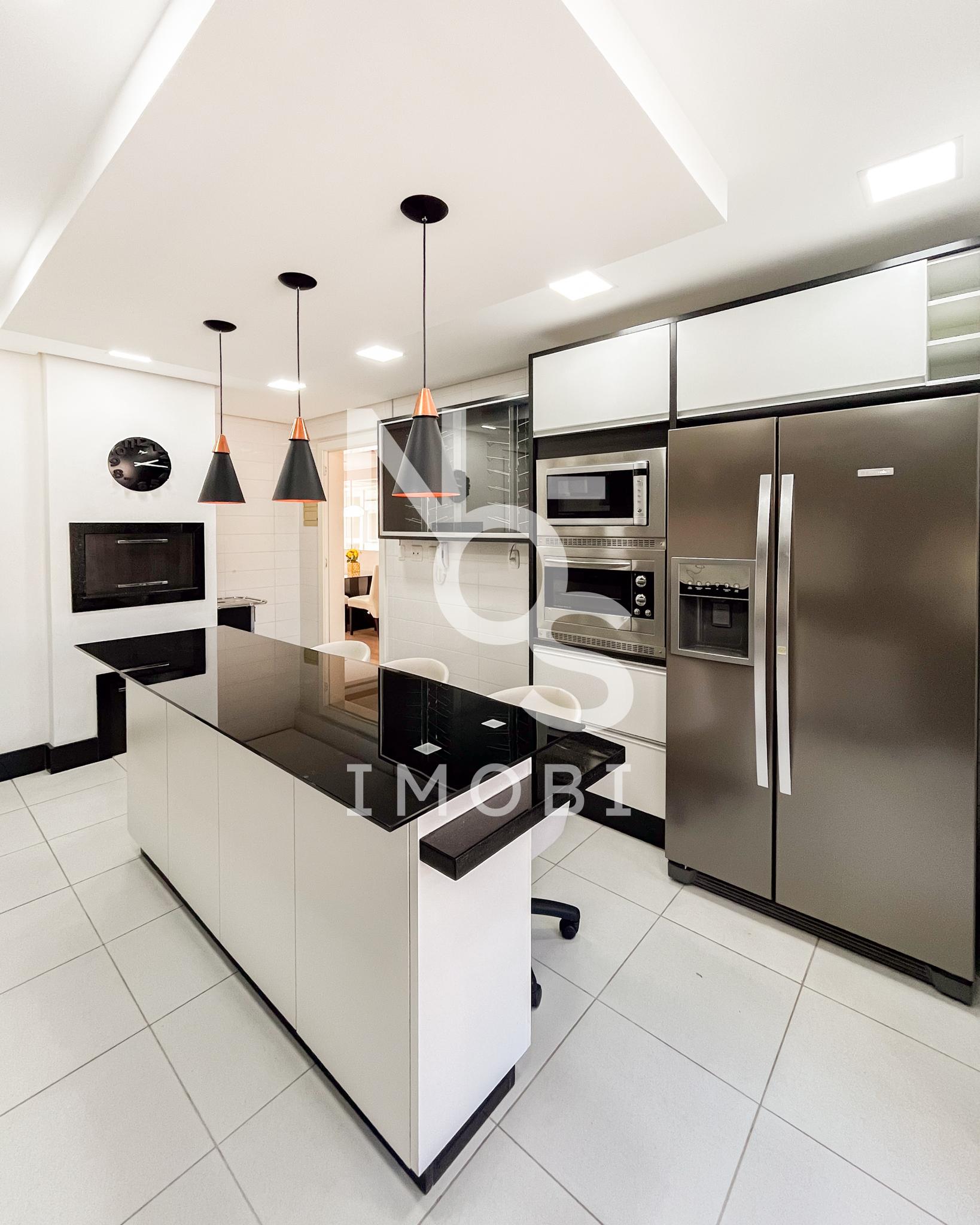 Apartamento com 03 Dormit?rios no Bairro Exposi??o em Caxias d...