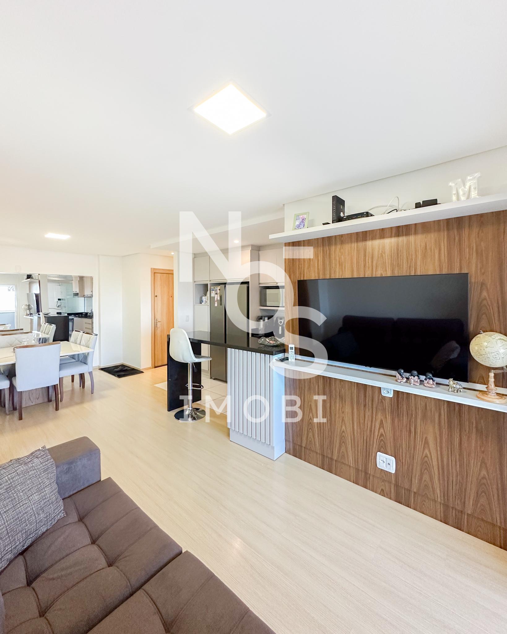 Apartamento à venda com 2 dormitórios no Bairro Santa Lucia