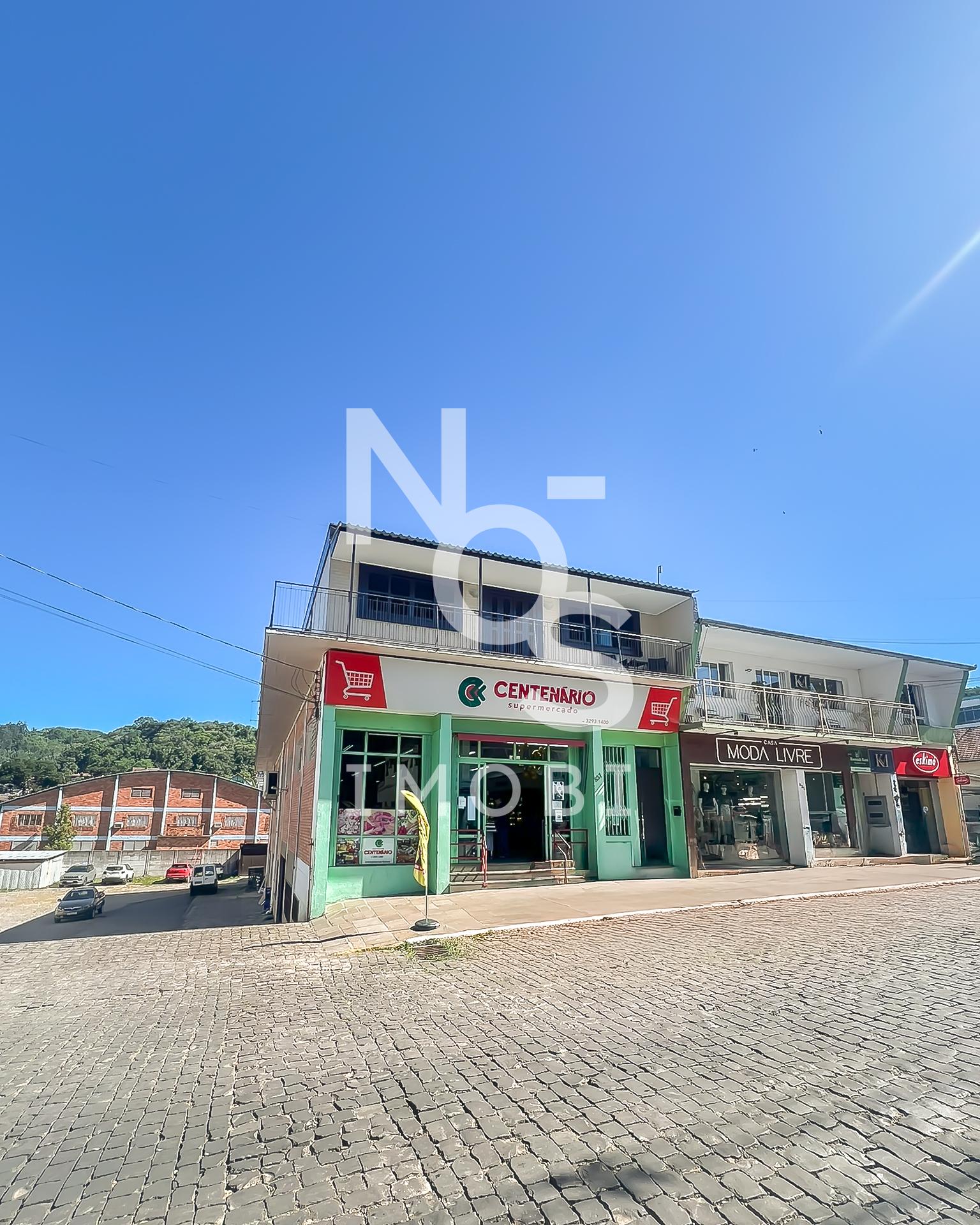 Apartamento 03 Dormitórios, Mobiliado e Equipado Centro Antôni...