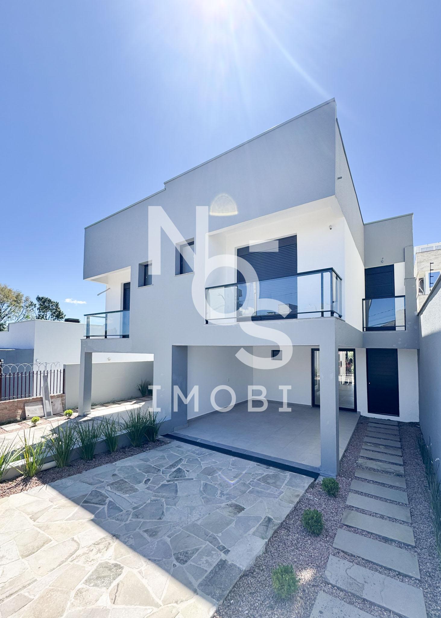 Sobrado Duplex com 03 dormit?rios - Lozalizado Bairro Vinhedos