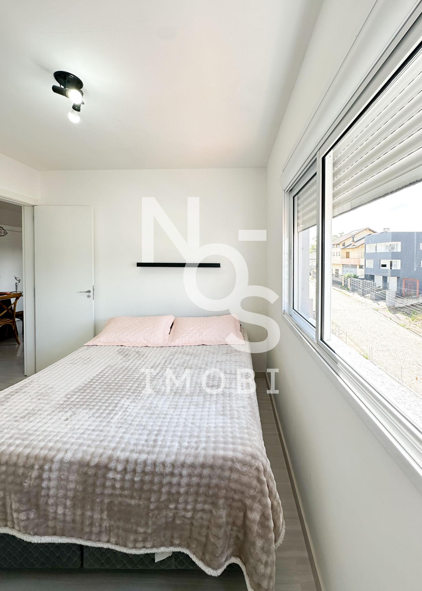 Apartamento com 02 dormitórios semimobiliado - Bairro Santa Lucia