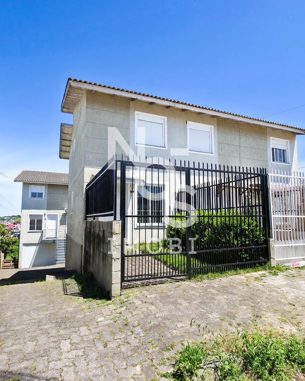 Sobrado semimobiliado 02 dormit?iros - Bairro Charqueadas