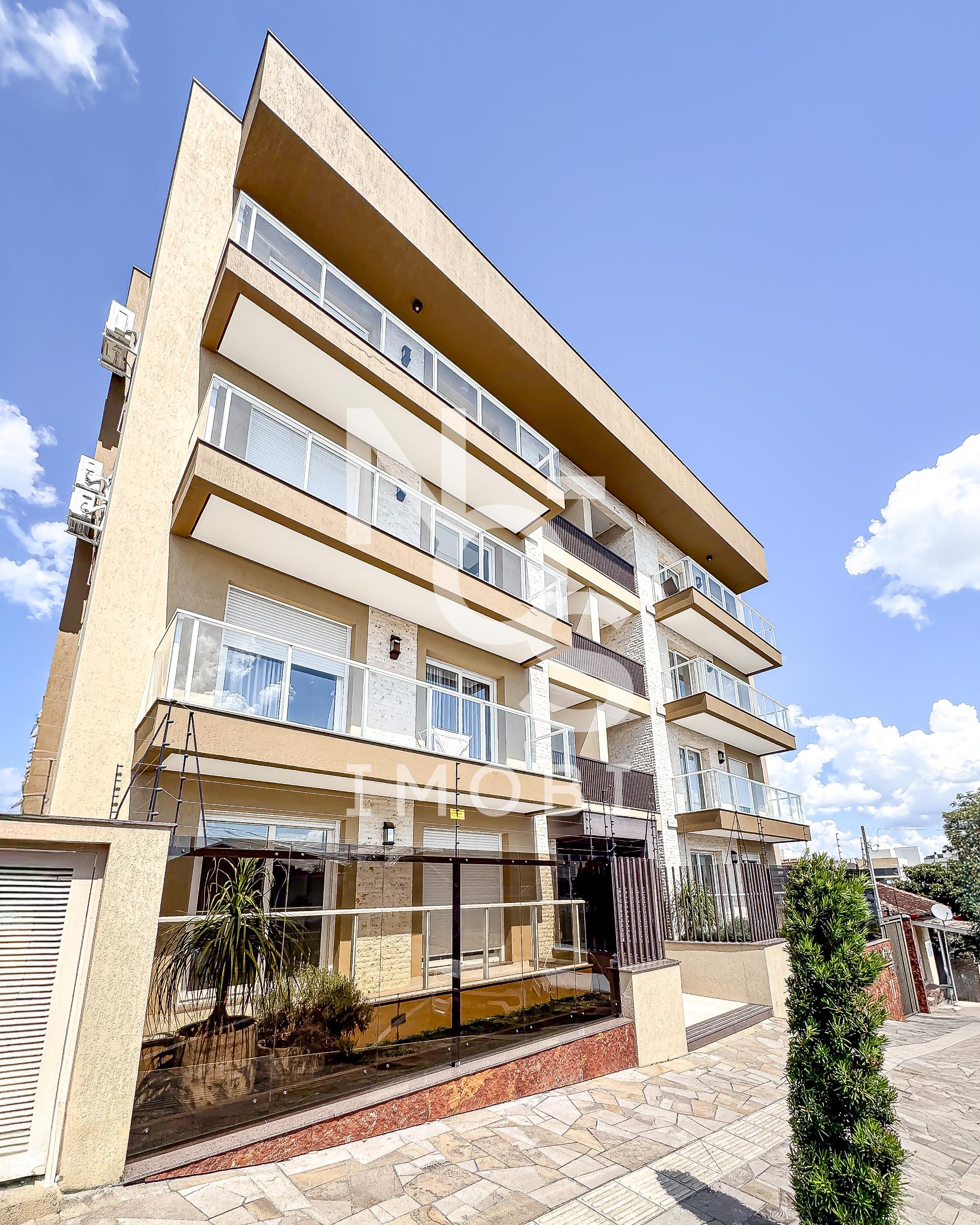 Apartamento Amplo de 03 Dormit?rios no Bairro Centro em Flores...