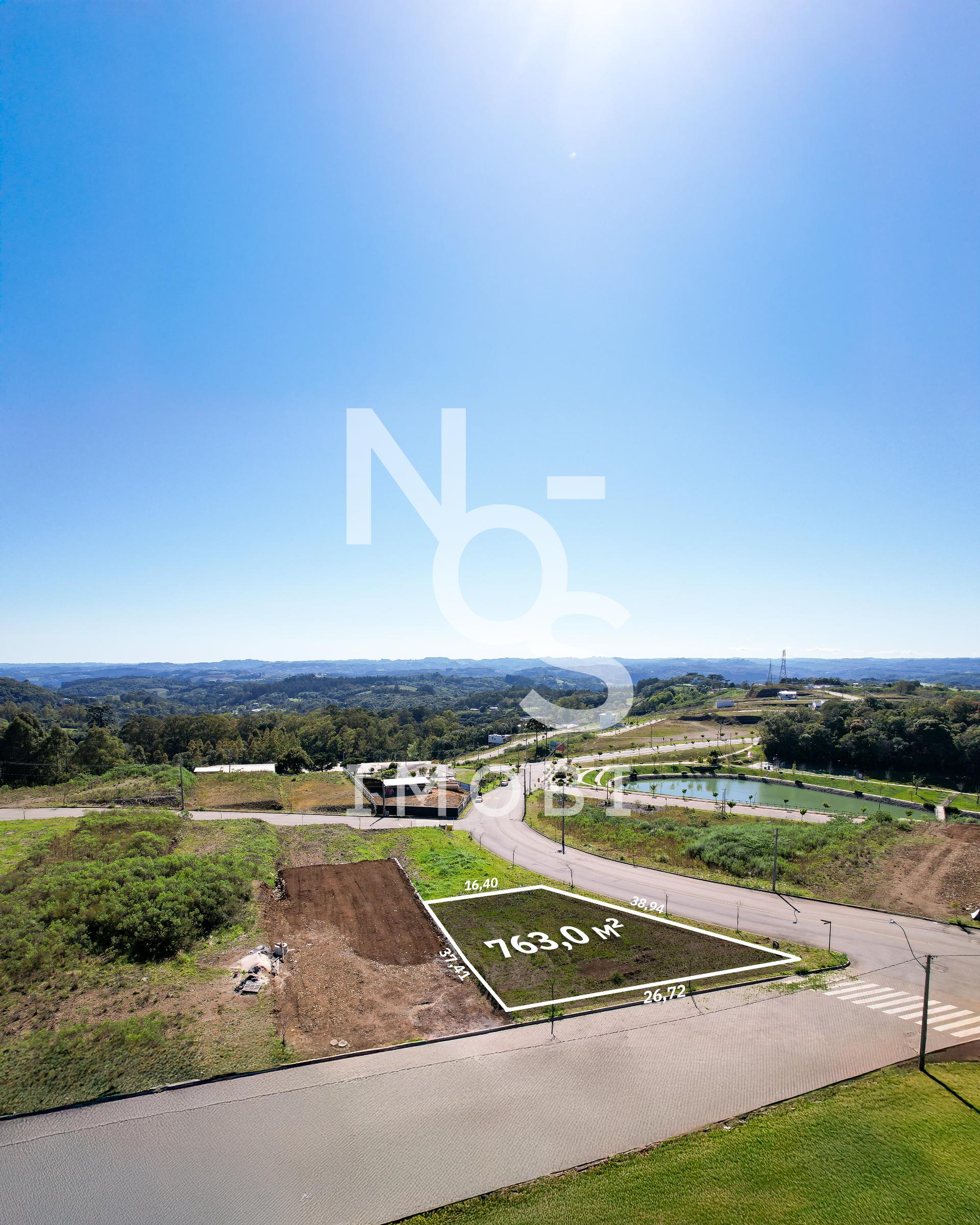 Terreno de Esquina no Bairro Villa Romana em Flores da Cunha