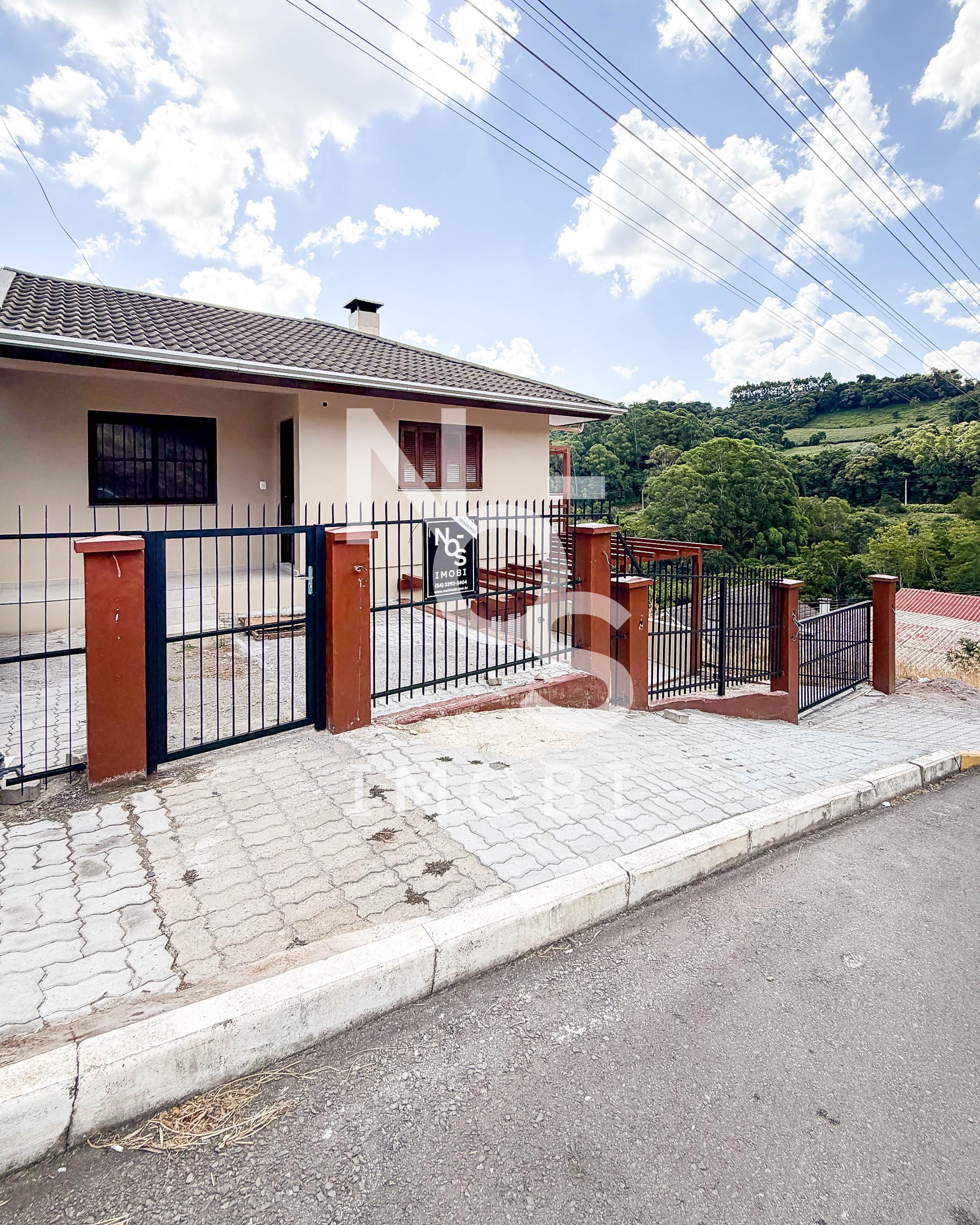 Casa com Duas Moradias no Loteamento Baggio em Nova P?dua