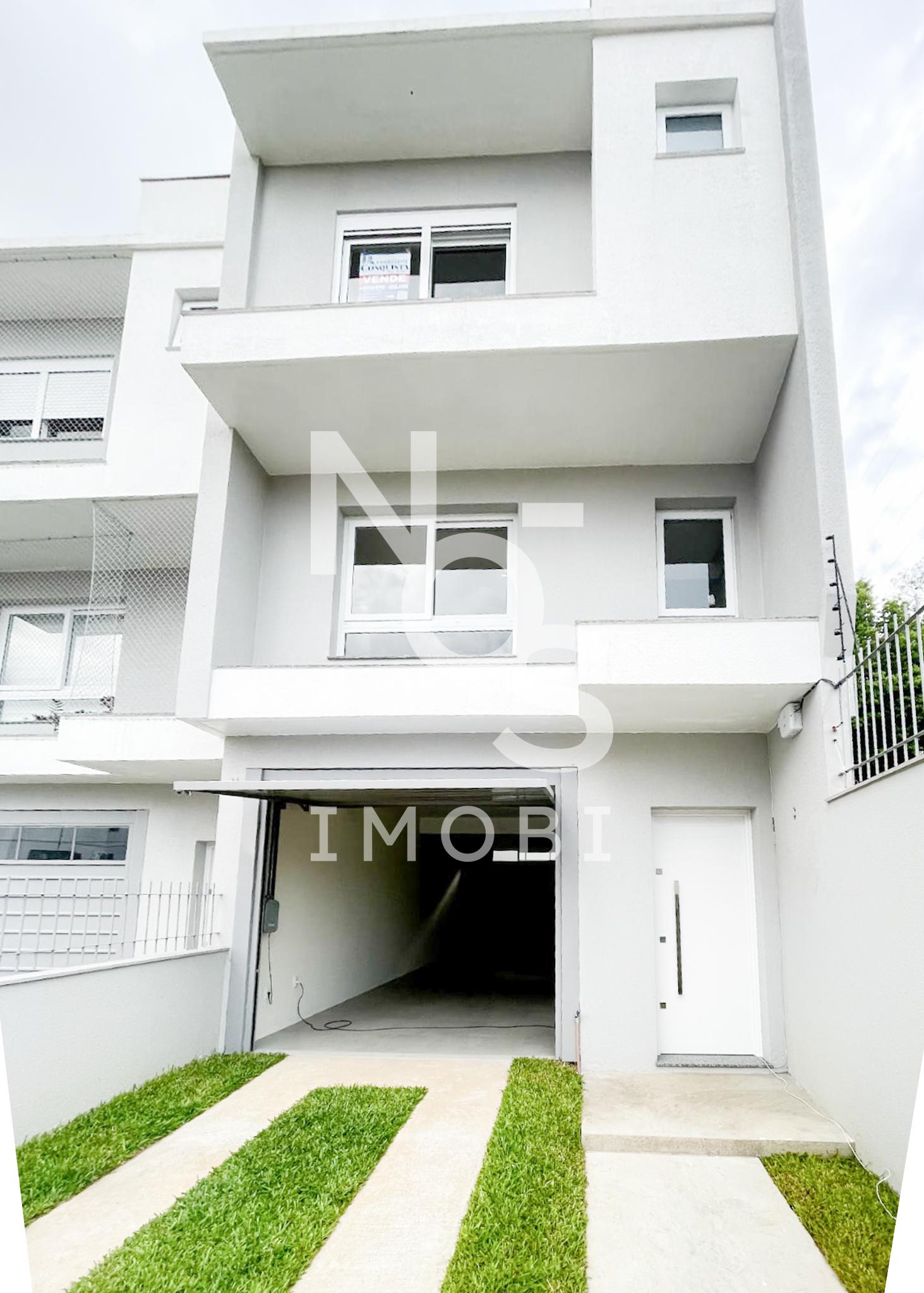 Sobrado com 03 dormitorios e 02 vagas de garagem - Jardim Am?rica