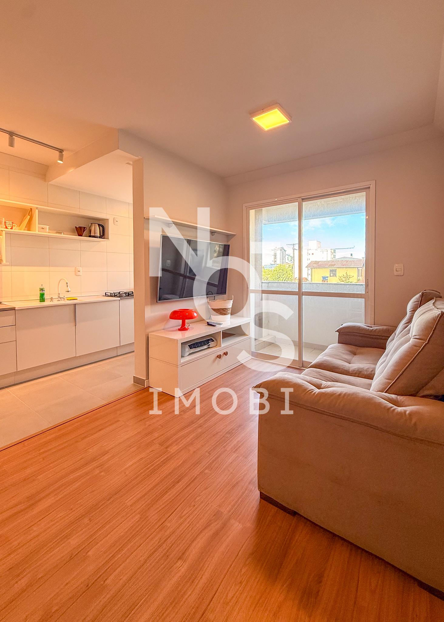 Apartamento com 02 dormitorios e 01 banheiro - Bairro Panazzolo