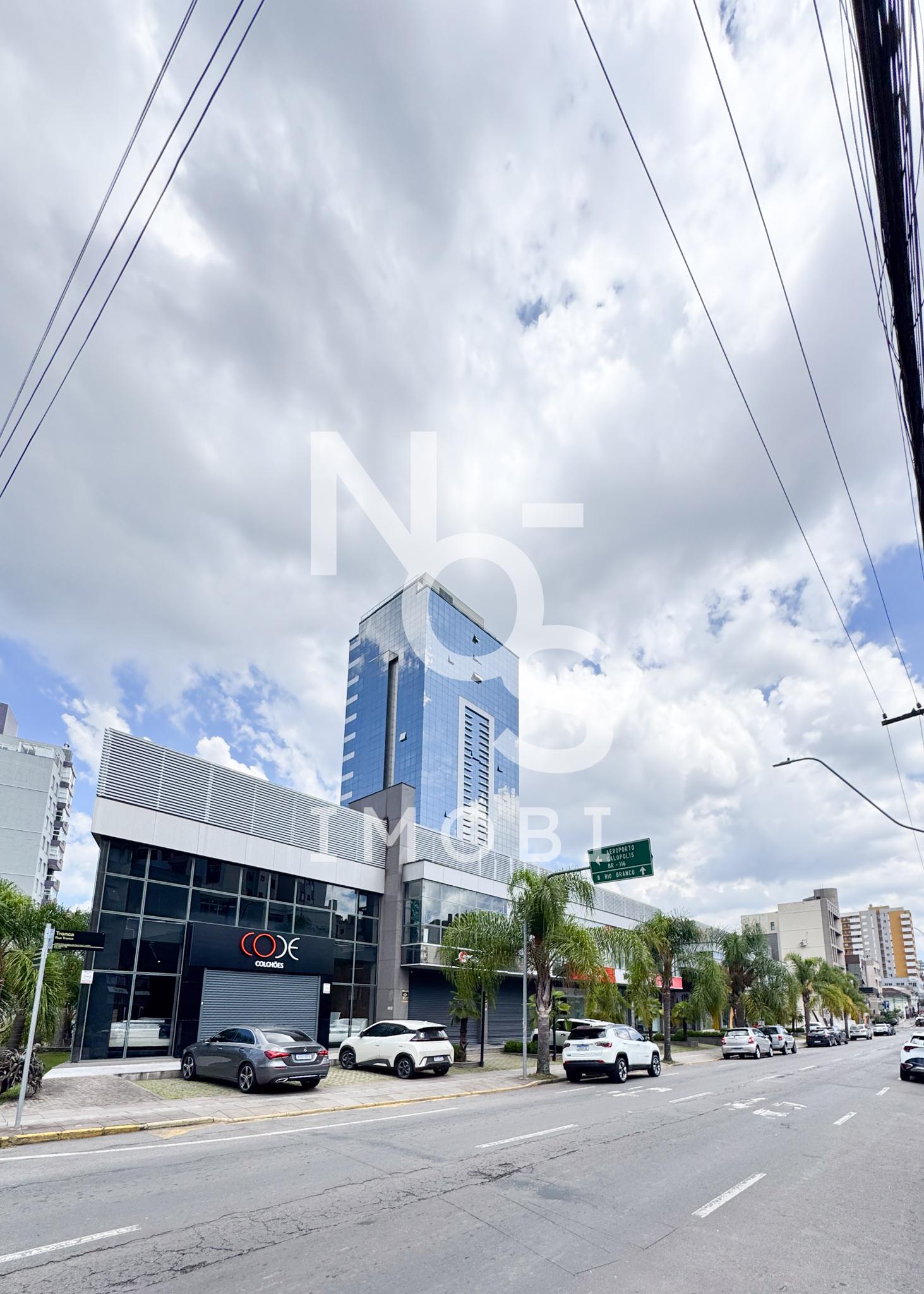 Loja com mezanino, ja alugada no Exposi??o