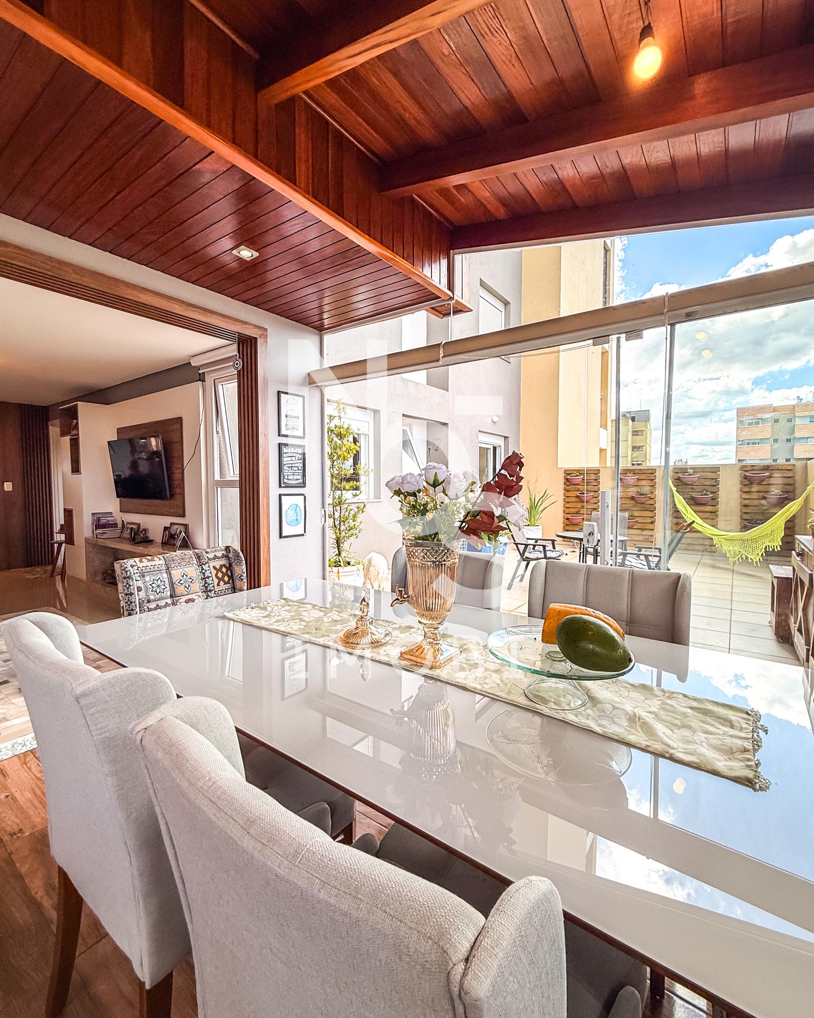 Apartamento mobiliado com 03 dormit?rios ? venda no Jardim Am?...