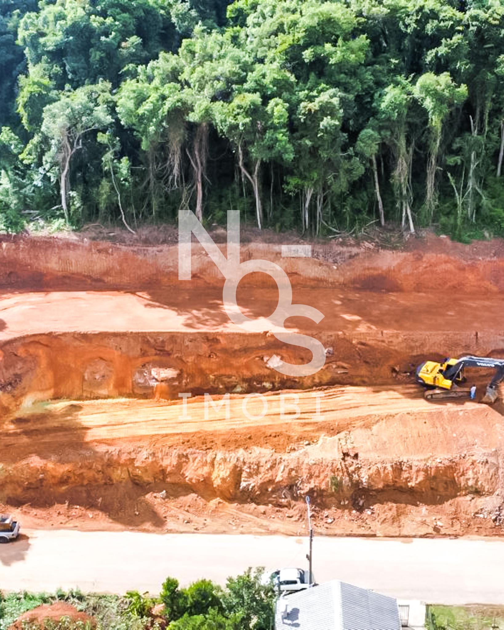 06 Terrenos com Excelente Vista da Cidade Localizados no Bairr...