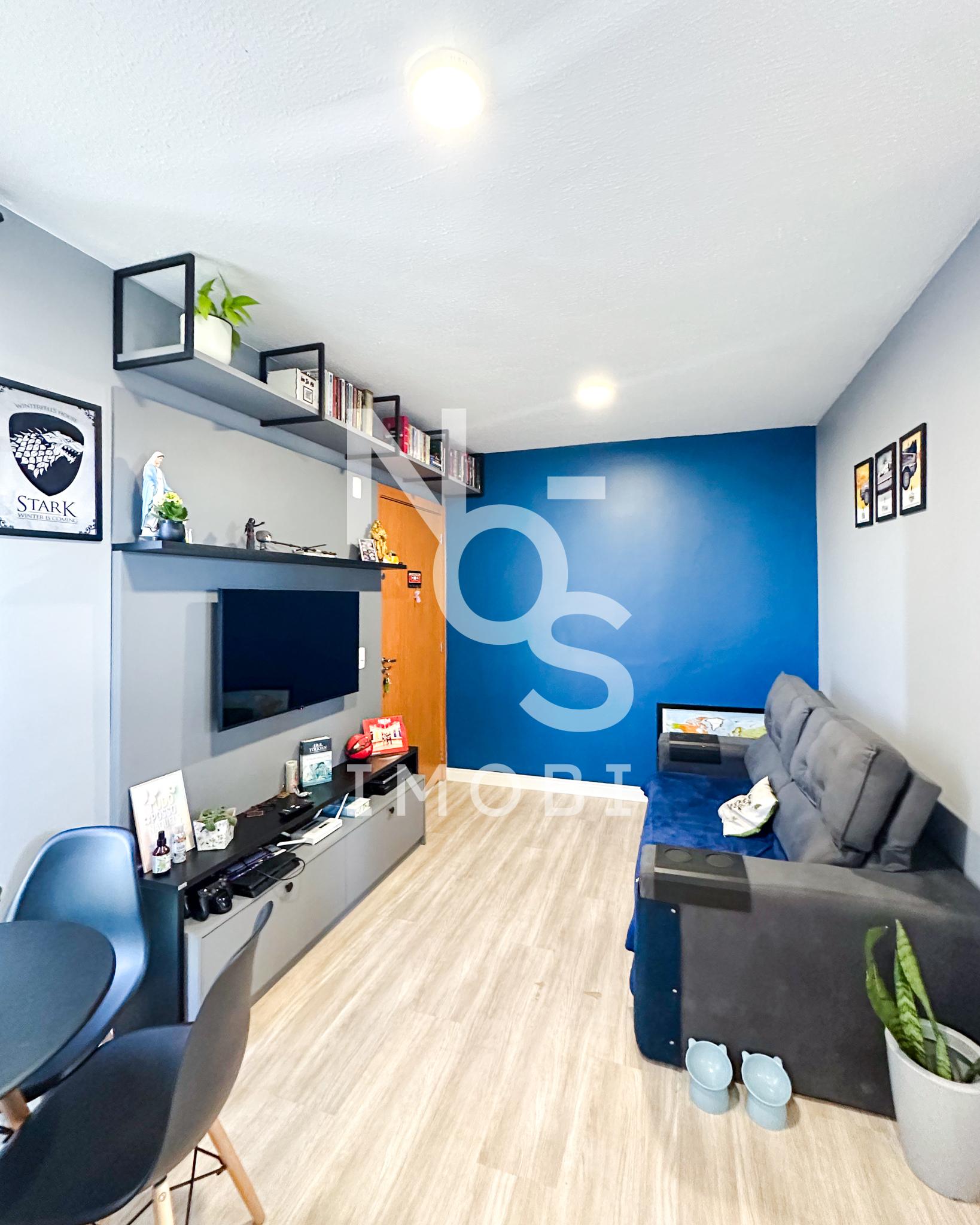 Apartamento semimobiliado com 02 dormit?rios ? venda no Desvio...
