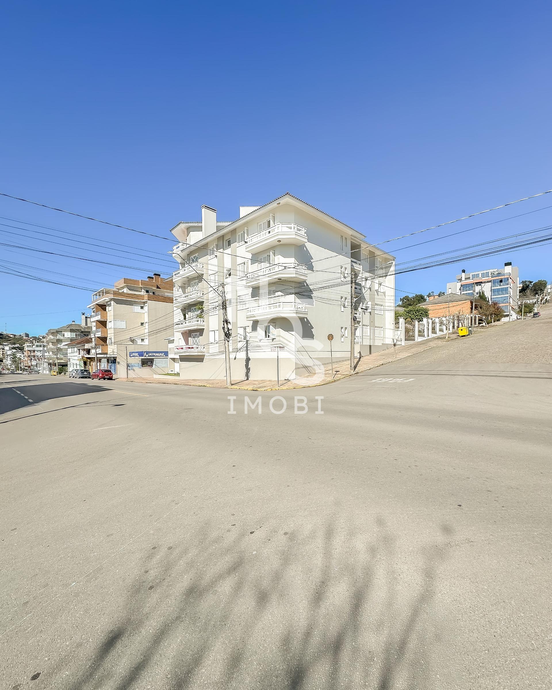 Apartamento Semi mobiliado de 03 Dormit?rios no Bairro Centro ...