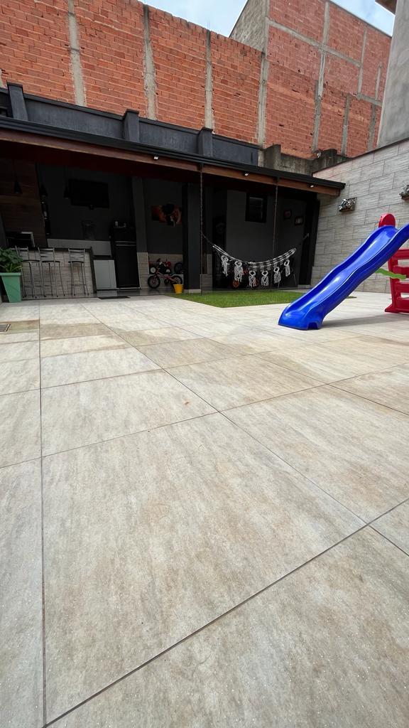 Condomnio com 2 dormitrios  venda, LIMEIRA - SP