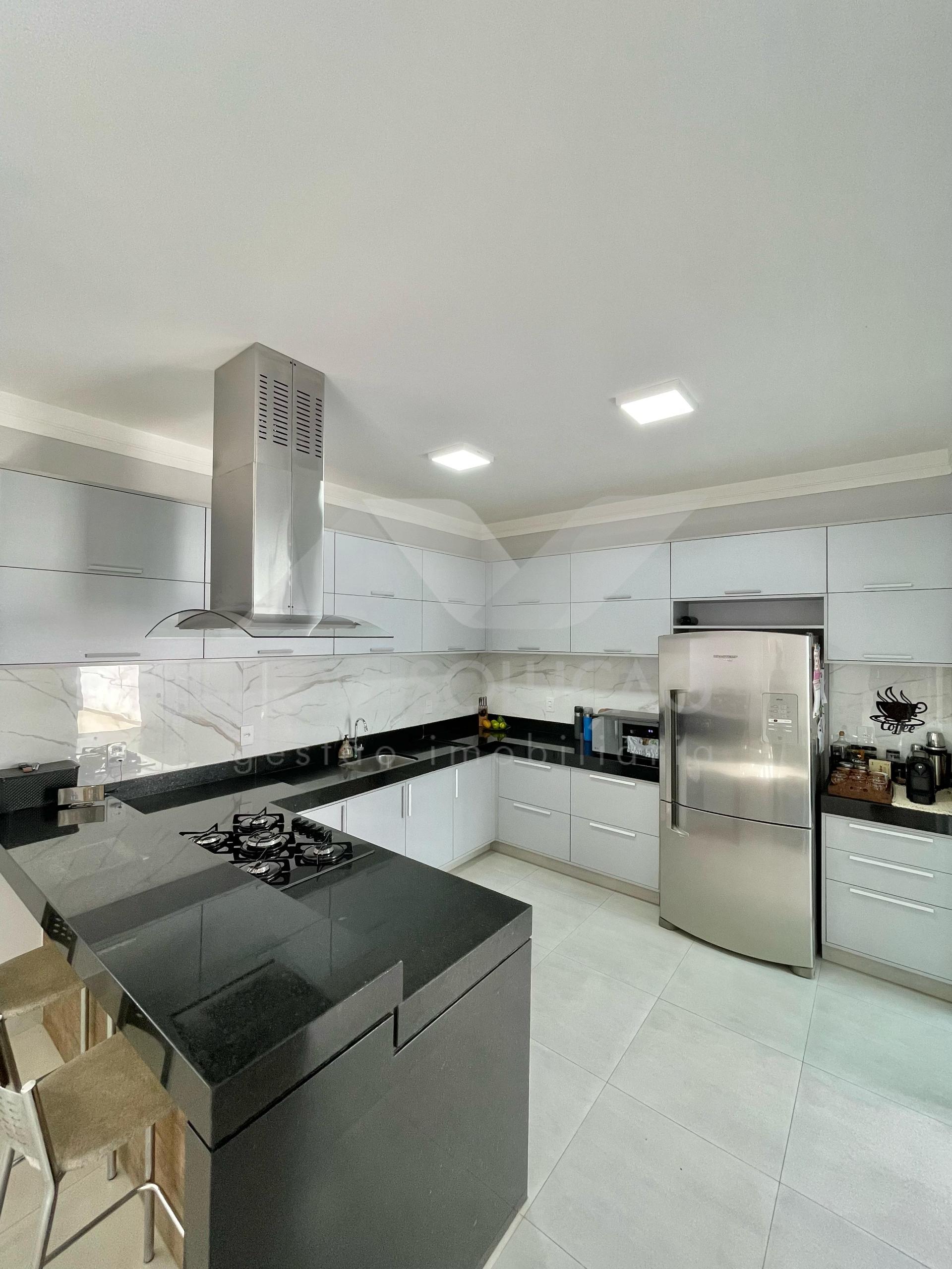 Casa com 3 dormitrios  venda, JARDIM JEQUITIBAS, LIMEIRA - SP