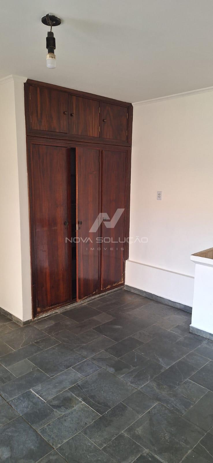 Casa com 2 dormitrios  venda, Vila Claudia, LIMEIRA - SP