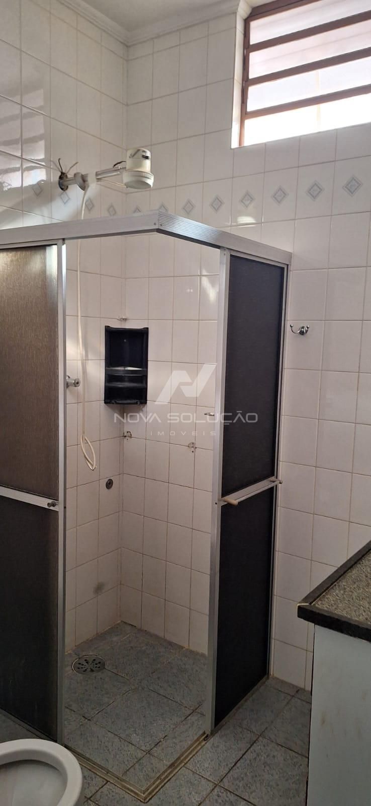 Casa com 2 dormitrios  venda, Vila Claudia, LIMEIRA - SP
